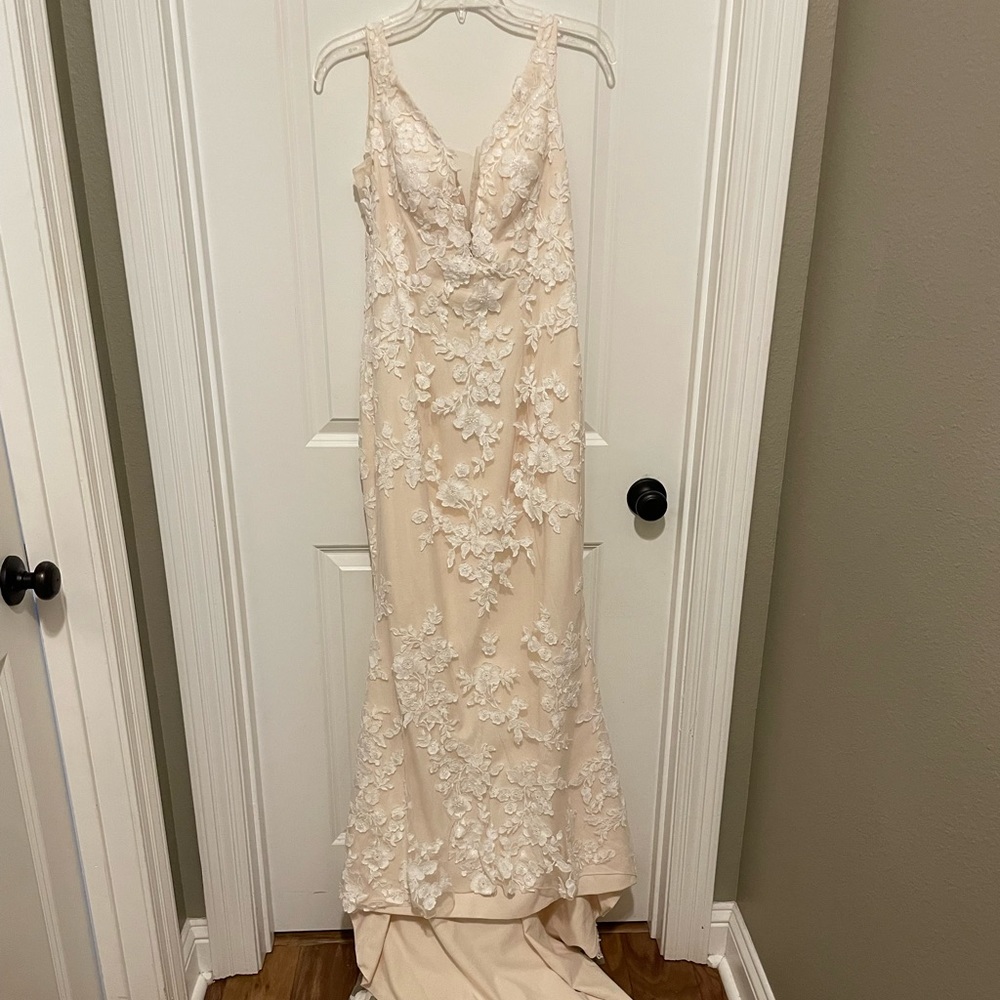 Casablanca Bridal Blakelyn Wedding Dress